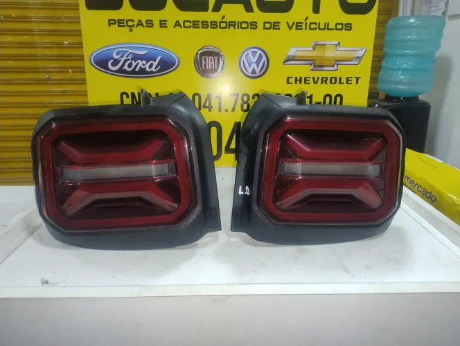 par de lanterna do jepp Renegade 2021 a 2025 com led 