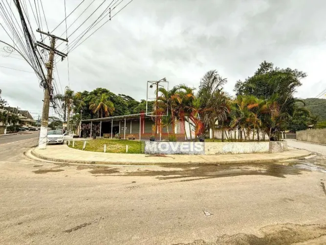 Excelente loja à venda, 250 m² por R$ 2.000.000 - Itaipu - Niterói/RJ - LO0228