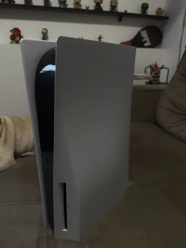PlayStation 5 (PS5)
