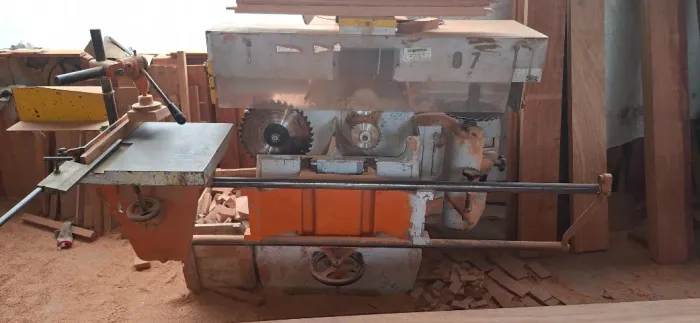 Vendo máquinas de marcenaria e carpintaria