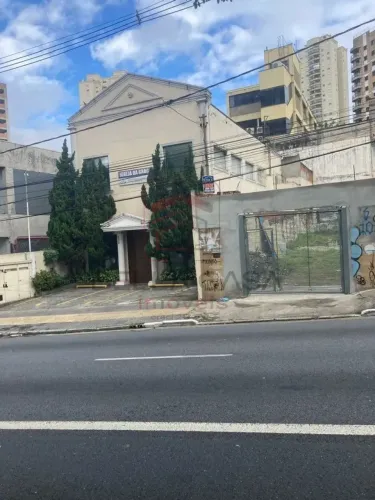 Comercial com renda a venda na Avenida Paes de Barros