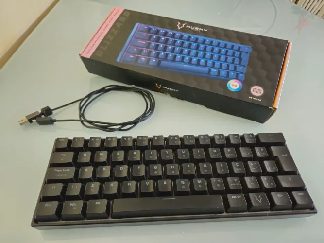 Teclado Husk Blizzard Gaming 200 Reais