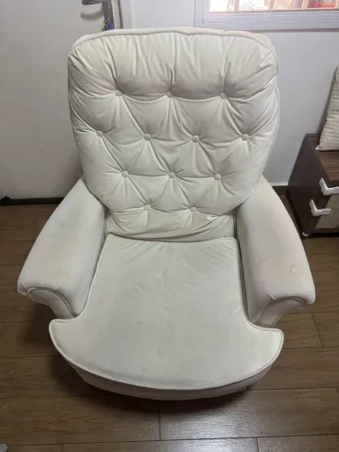 Cadeira de amamentacao giratória