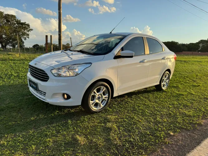 Ford KA+ Sedan 1.5 SEL 16V Flex 4P 2017
