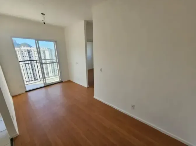 02 QTOS COM VARANDA e VAGA DE GARAGEM POR UM PREÇO IMPERDÍVEL !!! ITBI e RGI INTEIRAMENTE 