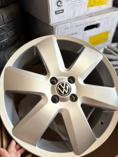 Rodas novas r17 Saveiro surf 4x100 