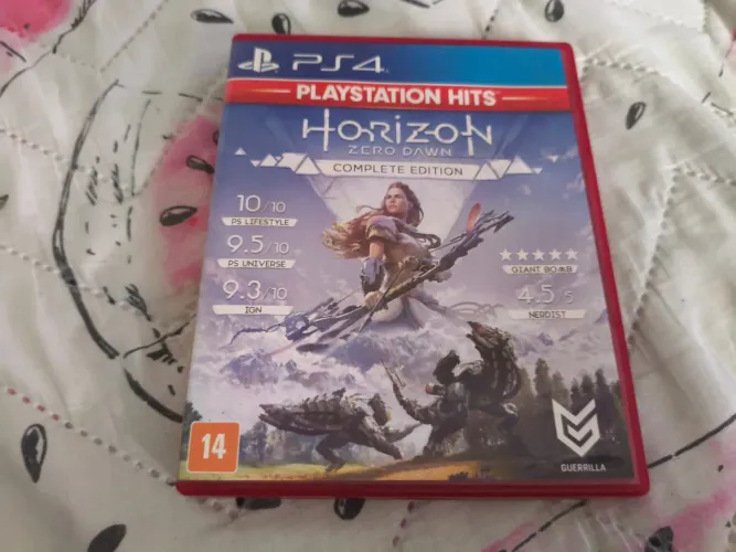 Horizon Zero Dawn - Complete Edition - PS4 - Seminovo.