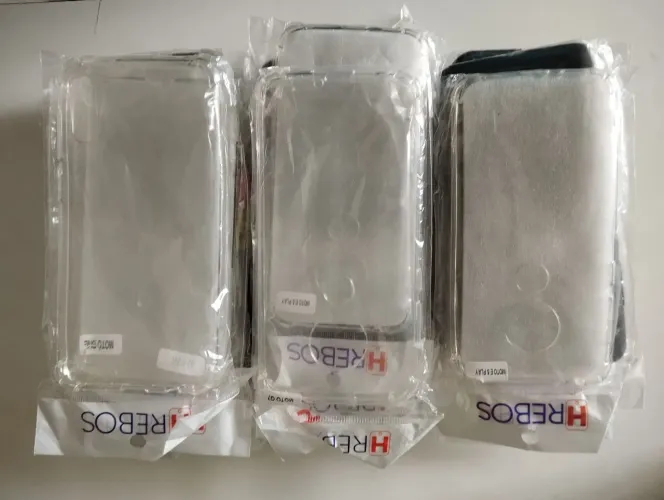 Lote de capinhas de celulares e embalagens para Películas 