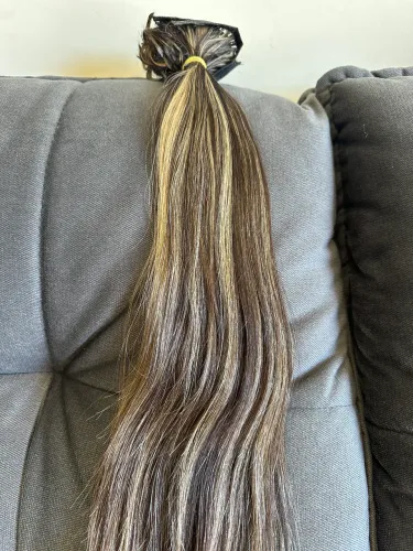 Cabelo loiro mesclado brasileiro do Sul