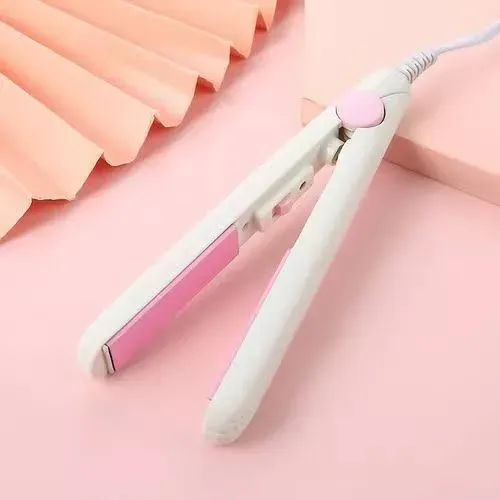 Mini Chapinha de cabelo bivolt portátil para levar na bolsa trabalho e viagem 