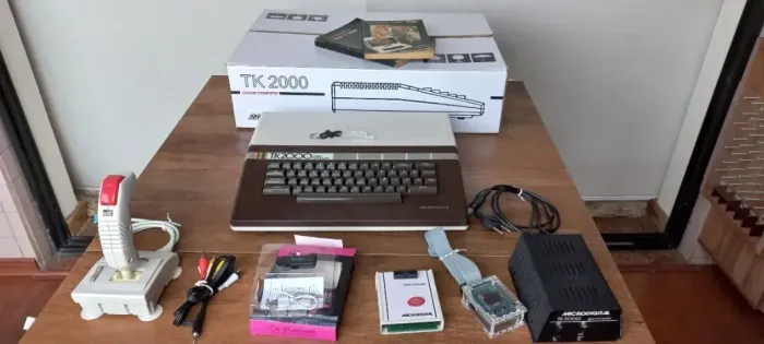  MICRODIGITAL TK2000 Completo