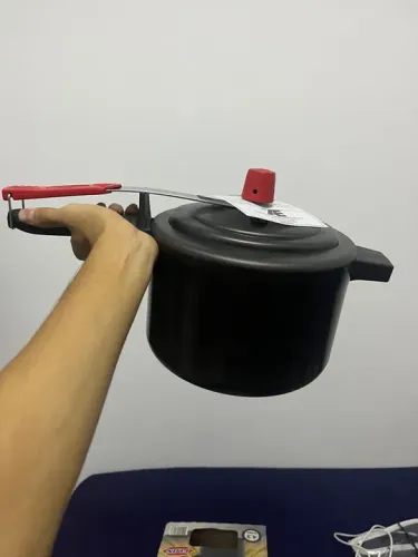 Panela de Pressão 4,5 Litros