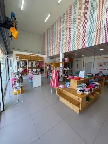 Móveis loja infantil (loja completa)