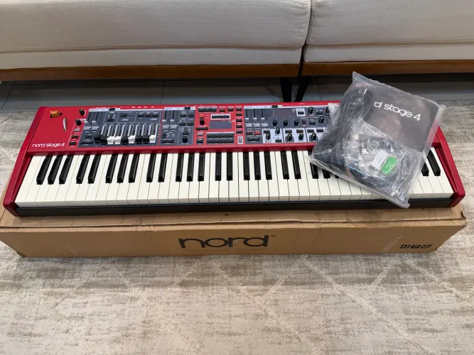 Teclado Nord Stage 4 73 SW (novo)