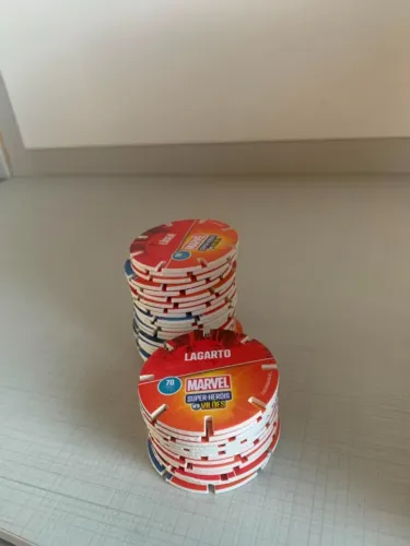 Preço unitário - Tazos Marvel - Promoção Supermercado Bistek