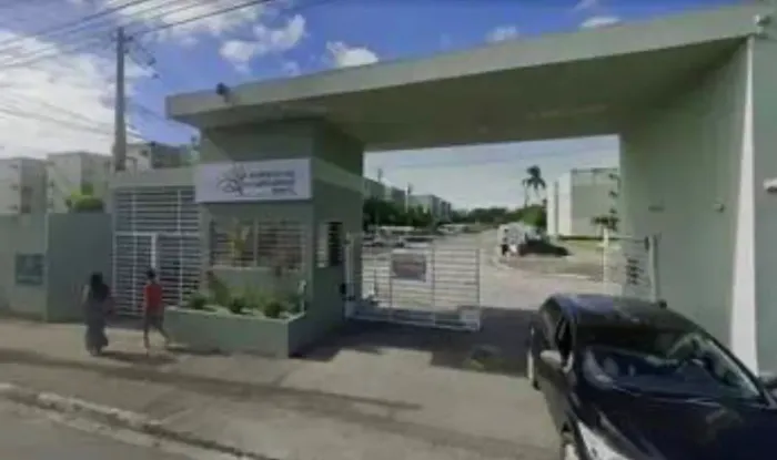 ALUGO APARTAMENTO  (Benedito bentes, Em frente a solar coca cola