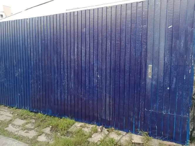 Portão basculante para garagem
