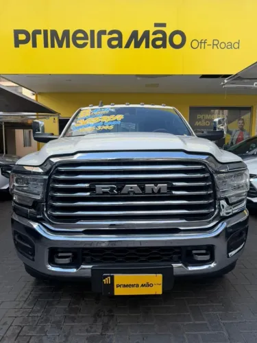 Ram 3500 Limited Longhorn 6.7 TB CD Diesel 2022