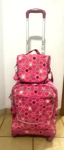 Mochila de rodinha + lancheira Kipling Semi Nova