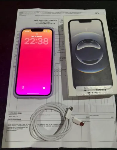 Vendo ou Troco iPhone 16e 128gb completo Si novo 3 meses apenas 