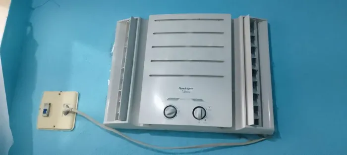 Vendo ar condicionado de 7500 BTUs 