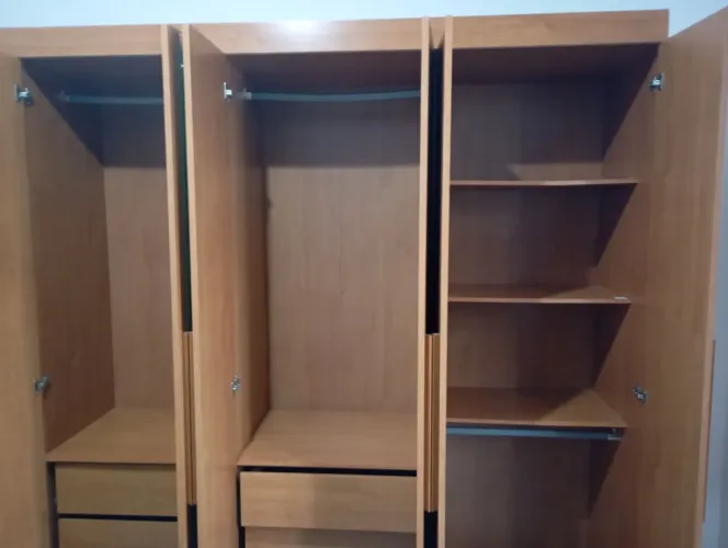 Guarda roupas novo