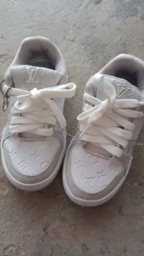 Tenis