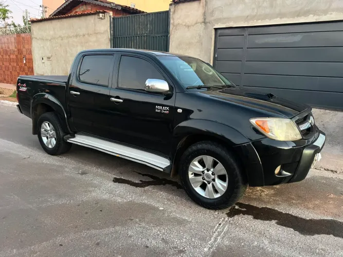 Toyota Hilux CD SRV D4-d 4X4 3.0 TDI Diesel AUT 2006