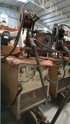 Máquina de solda Mig Bambozzi Modelo TRR 3100