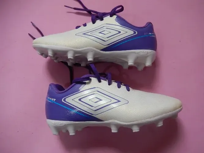 Chuteira Infantil Campo Umbro Adamant Top Speed Tamanho 31