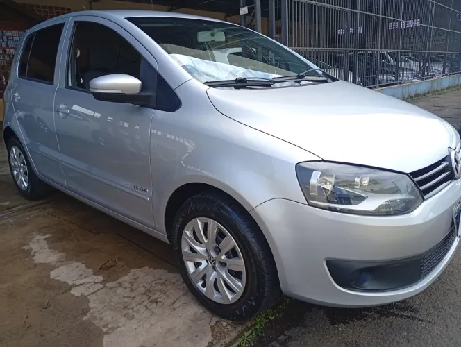 Volkswagen Fox 1.6 MI I Motion Total Flex 8V 5P 2012