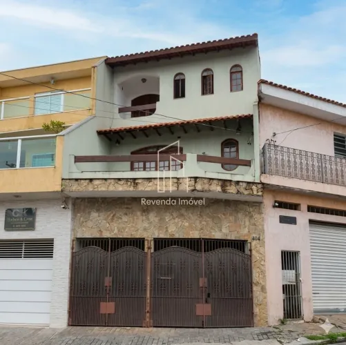 Casa à venda em São Paulo-SP, no Jardim Santa Fé: 2 quartos, 1 sala, 2 banheiros, 2 vagas