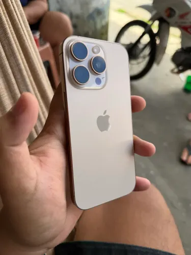 iPhone 16 pro 256gb