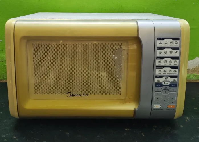 Microondas 30 litros R$150,00