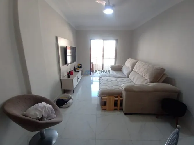 Apartamento à venda com 2 quartos em Praia Grande SP. Bairro Vila Tupi