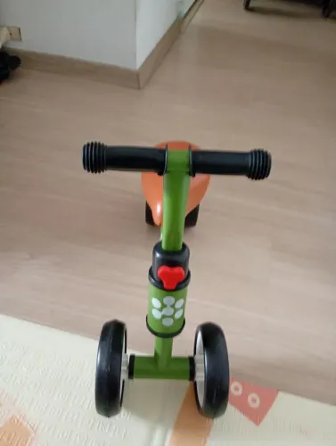 Bicicleta de equilíbrio 