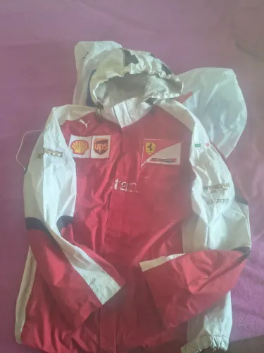 Jaqueta Puma Ferrari UPS original Reliquia jóia rara 