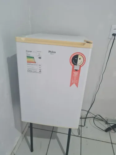 frigobar 650,00 passo cartão em ate 12 vezes. 