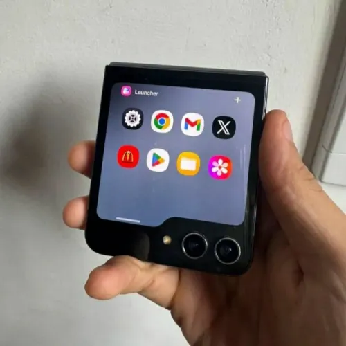 Samsung Z Flip 5 500 GB