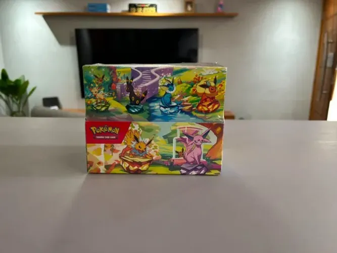Display Case Mini Tin Prismatic Evolutions - Pokémon TCG