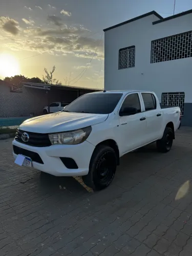 Toyota Hilux CD 4X4 2.8 Diesel Mec. 2018