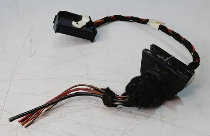 Conector Chicote Módulo Bluetooth Audi A4 2011