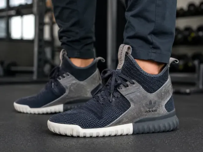 Tênis Adidas Tubular X Primeknit Original - Tam. 44 (US 11,5)