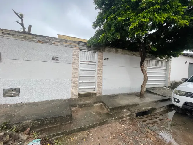 Casa Muito Boa em Localização Excelente (Aceito Veículo)
