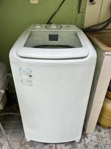 Máquina de Lavar Electrolux 8,5kg Essential Care