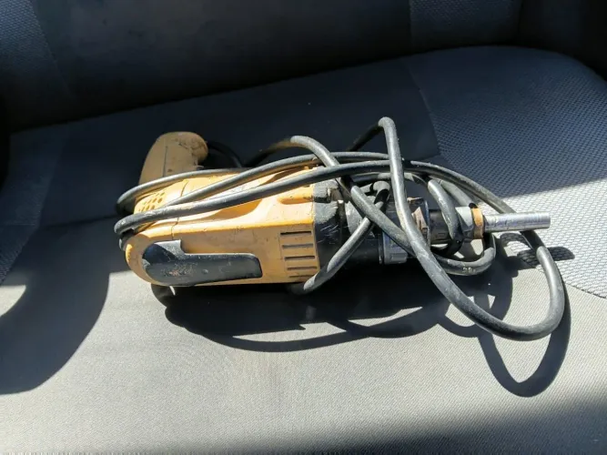 Vende-se Parafuzadeira dewalt
