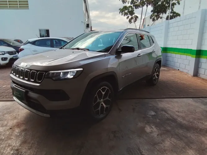 Jeep Compass Long. T270 1.3 TB 4X2 Flex AUT 2025