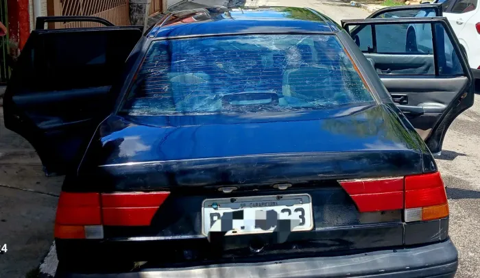 Ford Versailles GL 2.0i / 2.0 2P E 4P (álcool) 2026