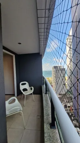 Foto do anúncio de Apto semimobiliado de Luxo - 02 qtos ao lado da Beira Mar de Fortaleza no Beira Mar