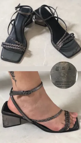 Sandália 50,00 cada